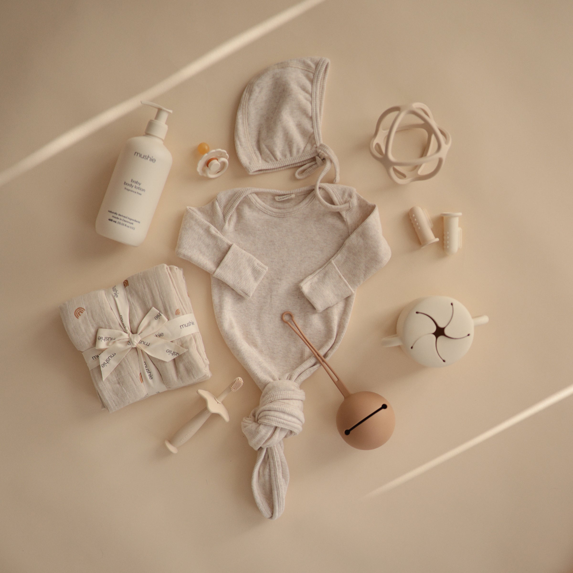 Image of Ribbed Baby Bonnet